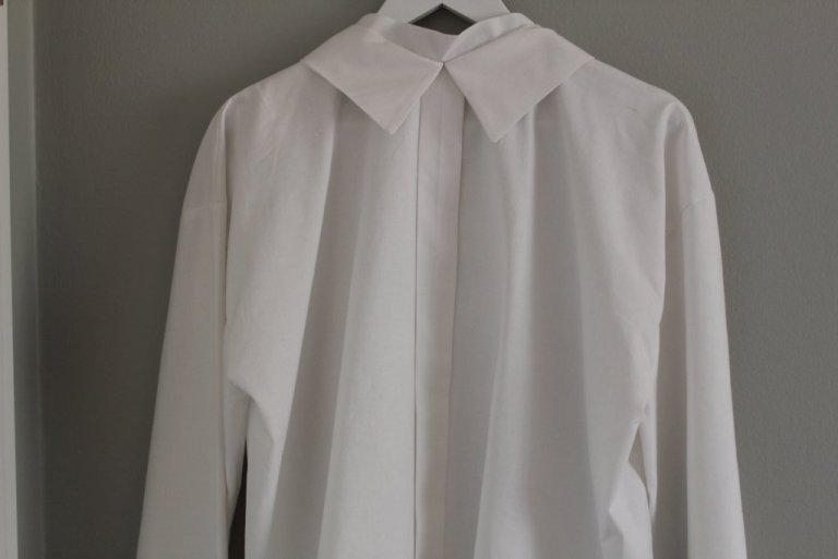 Líkklæði herra, íslensk (skyrta, buxur og sokkar)